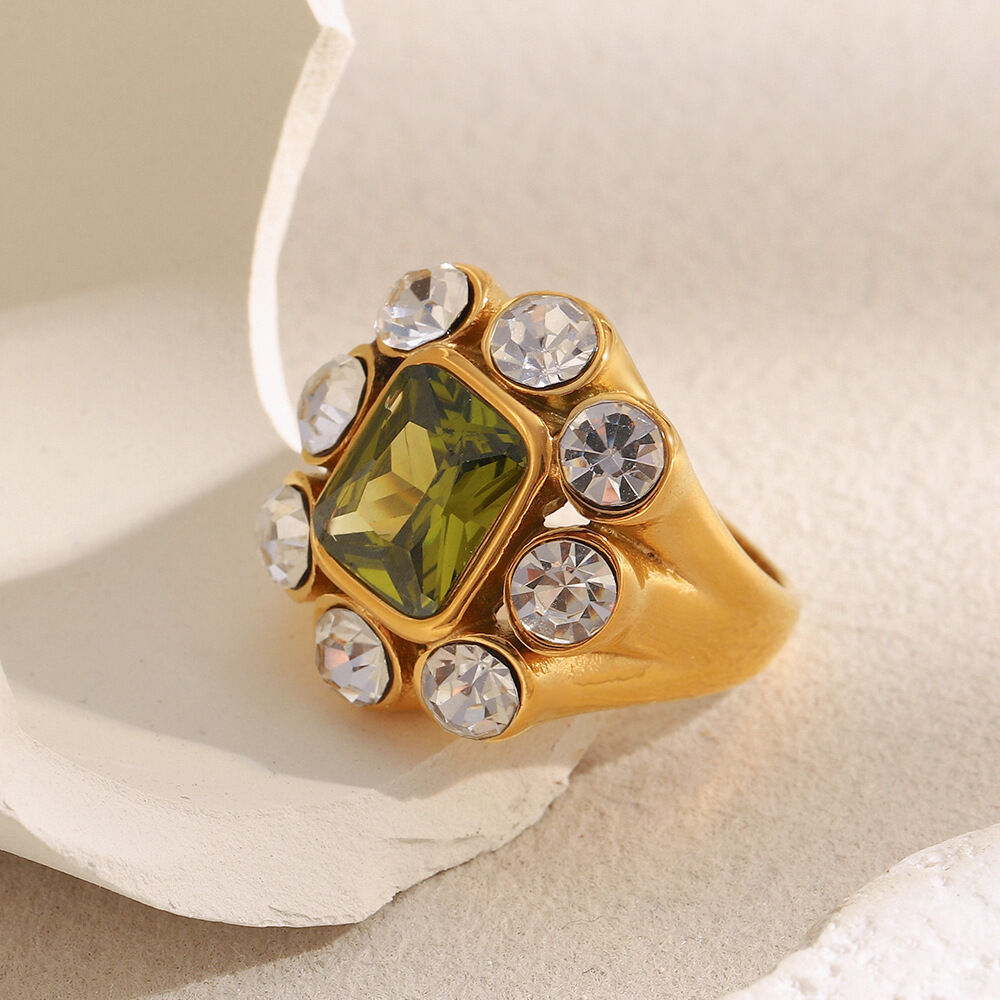 1 Piece Luxurious Rectangle Stainless Steel Waterproof Gold Color Zircon Women's Gemstone Rings h5 Picture2