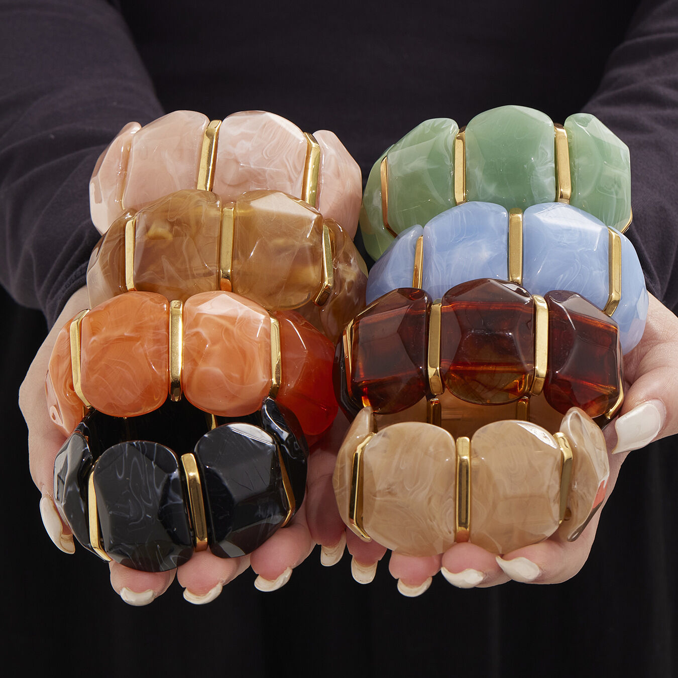 1 Stück bunte Serie unregelmäßige Form Harz Gold Farbe Damen Armreifen h5 Bild3