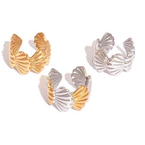 1 Piece Simple Casual Shell Stainless Steel Waterproof Gold Color Women’s Statement Rings h5 Picture4