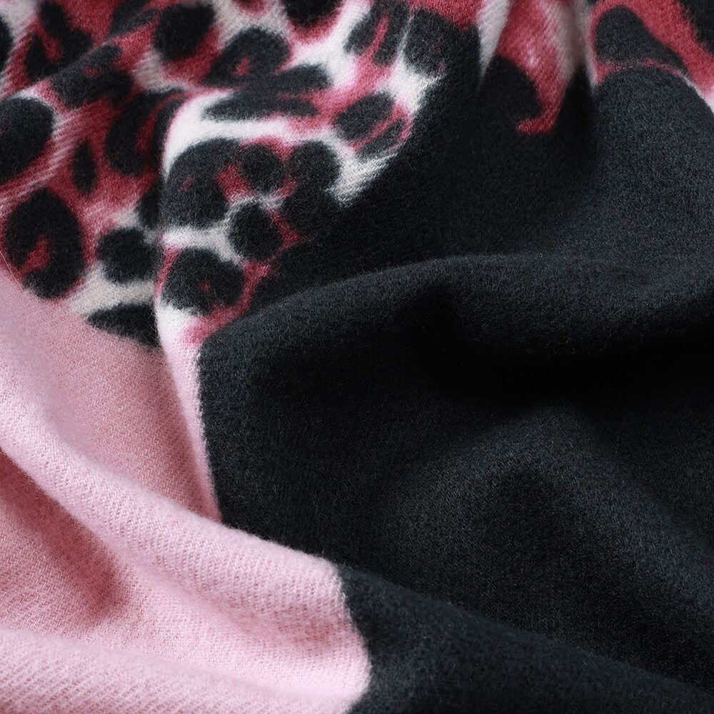 1 Piece Classic Leopard Print Rayon Women's Winter Scarves h5Picture3