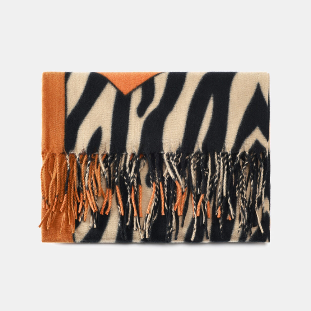 1 Piece Retro Leopard Print Rayon Women's Winter Scarves h5Picture4