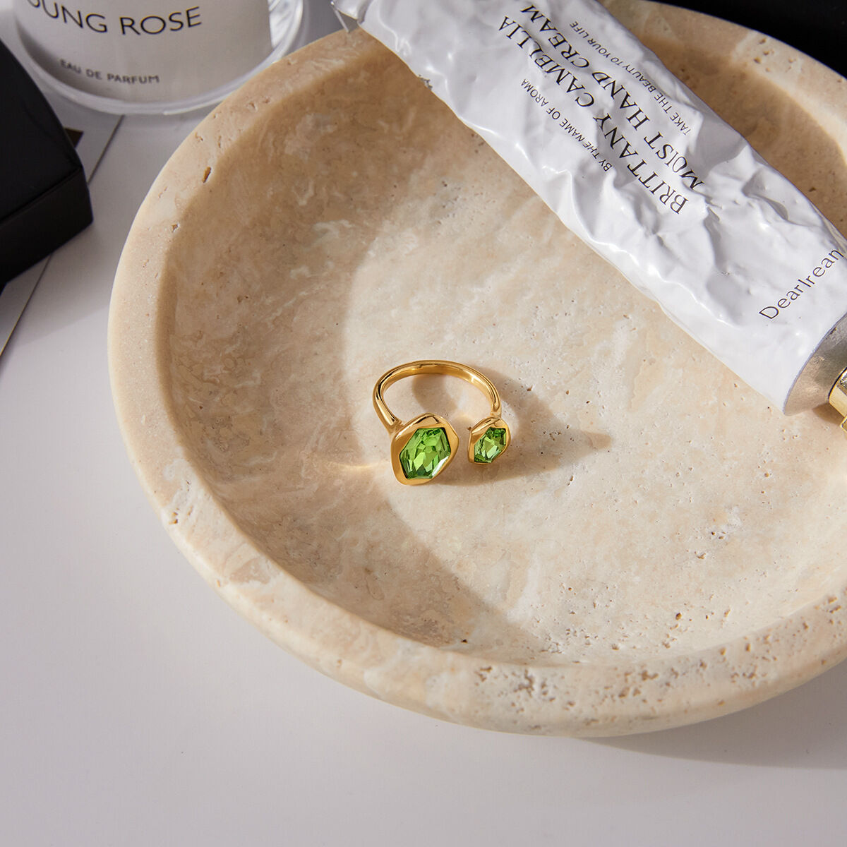 1 Stück sechseckiger, grüner Zirkonia-Ring aus Edelstahl, wasserdicht, goldfarben, Damen-Edelsteinring Bild6