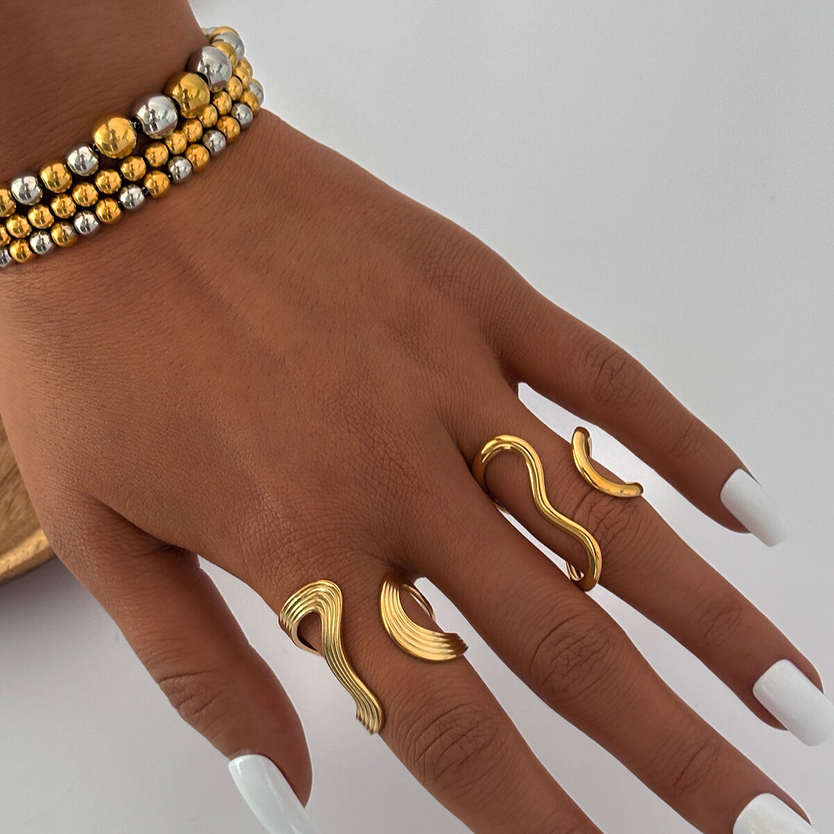 1 Piece  Casual Lines Stainless Steel Waterproof  Gold Color  Women's Statement Rings Picture6
