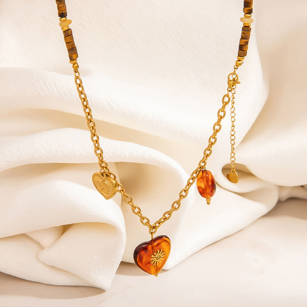 1 Piece Simple Daily Heart Stainless Steel Waterproof  Gold Color  Women's Beaded Necklaces Picture4