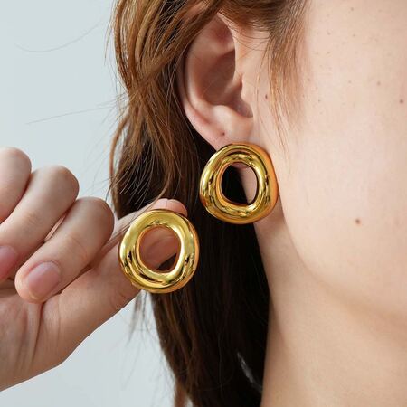 1 Piece Elegant Irregular Shape Stainless Steel Waterproof Gold Color Women's Stud Earrings 2