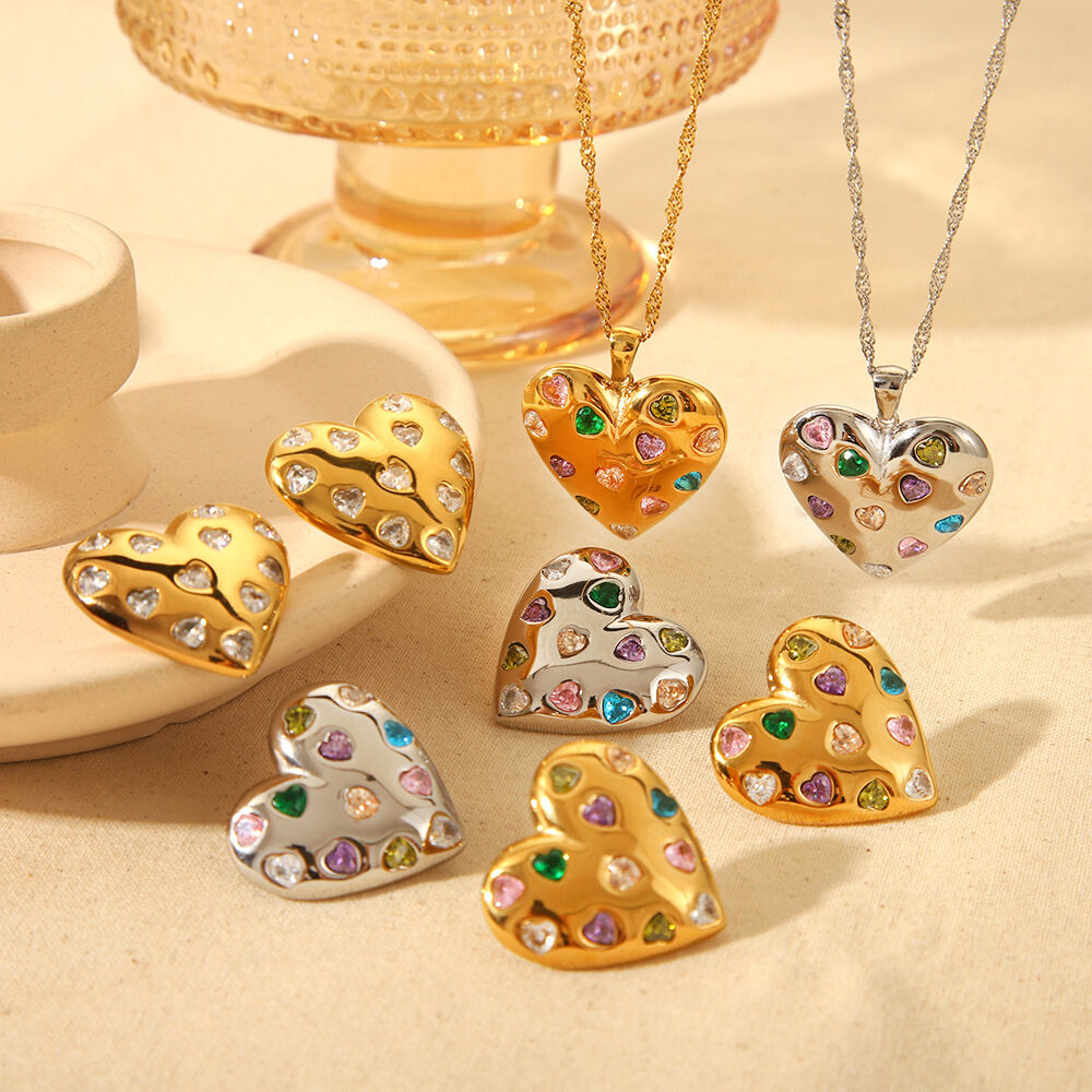 Set di gioielli da donna in acciaio inossidabile con zirconi impermeabili e cuore romantico da 1 pezzo