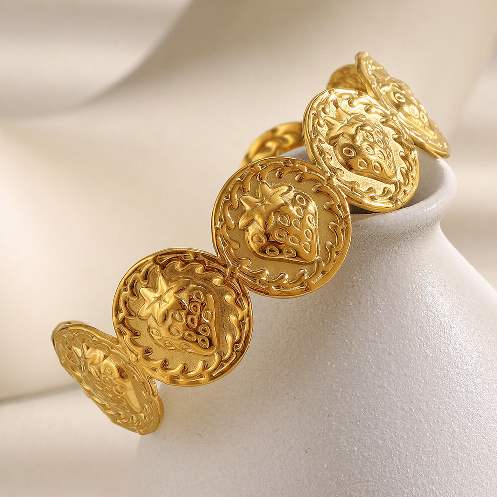 1 Piece Daily Strawberry Stainless Steel Waterproof   Gold Color  Women's Cuff Bracelets