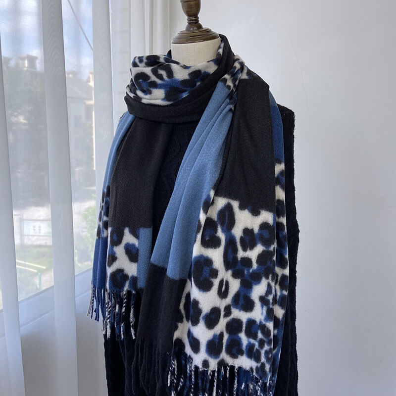 03-Yhp Blue Picture7