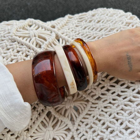 1 Piece Retro Gradient Color Resin Bangle 2