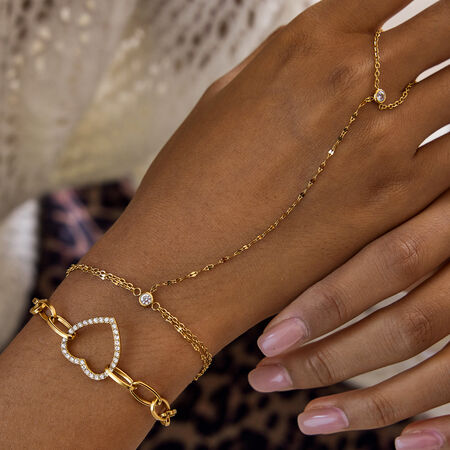 1 Piece Exquisite Heart Stainless Steel Waterproof Gold Color Women's Charm Bracelets