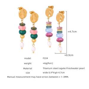1 paio di orecchini pendenti da donna in acciaio inossidabile, impermeabili, color oro, con perline di pietra naturale personalizzabili h5 Immagine7