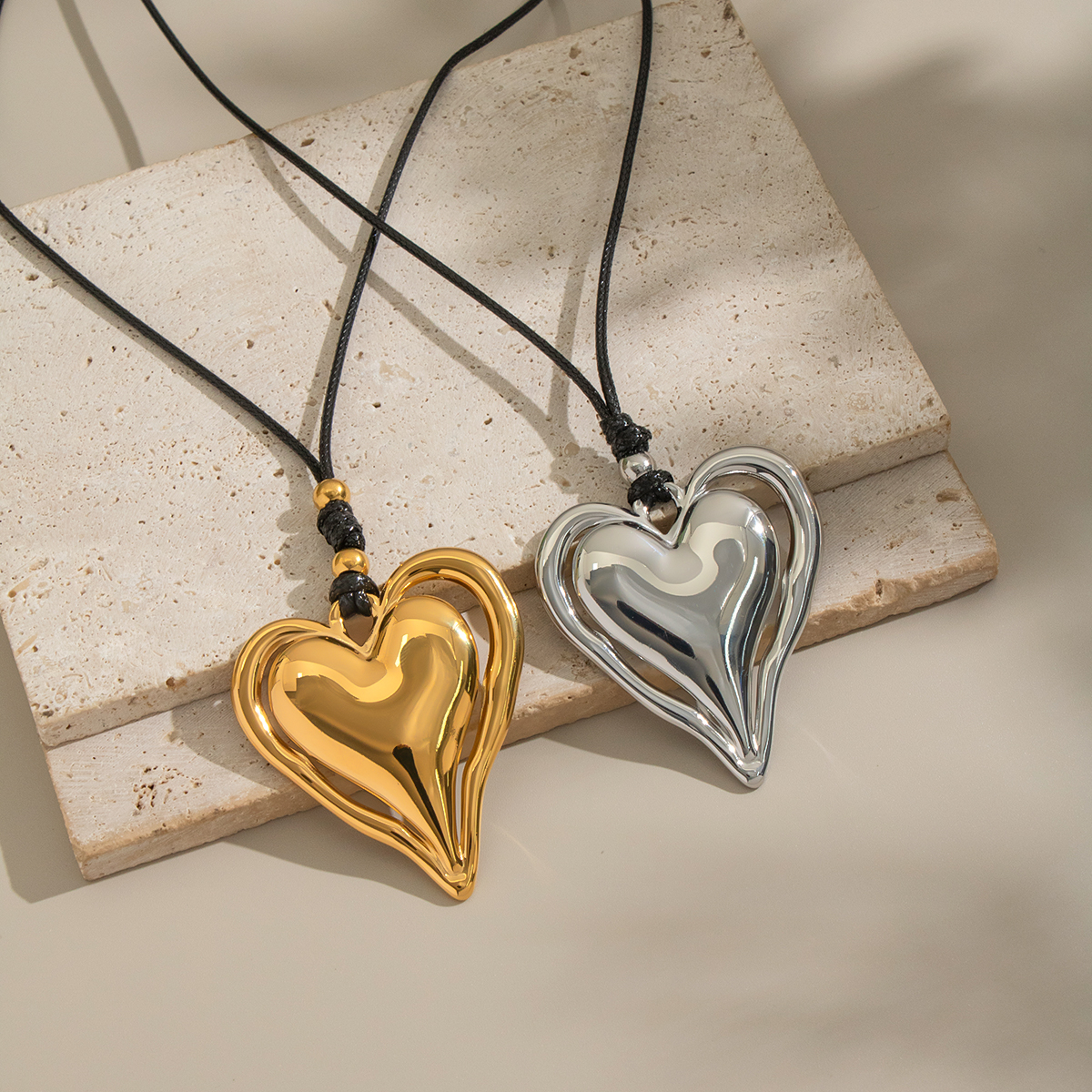 1 Piece Heart Stainless Steel Waterproof Gold Color Pendant Necklace