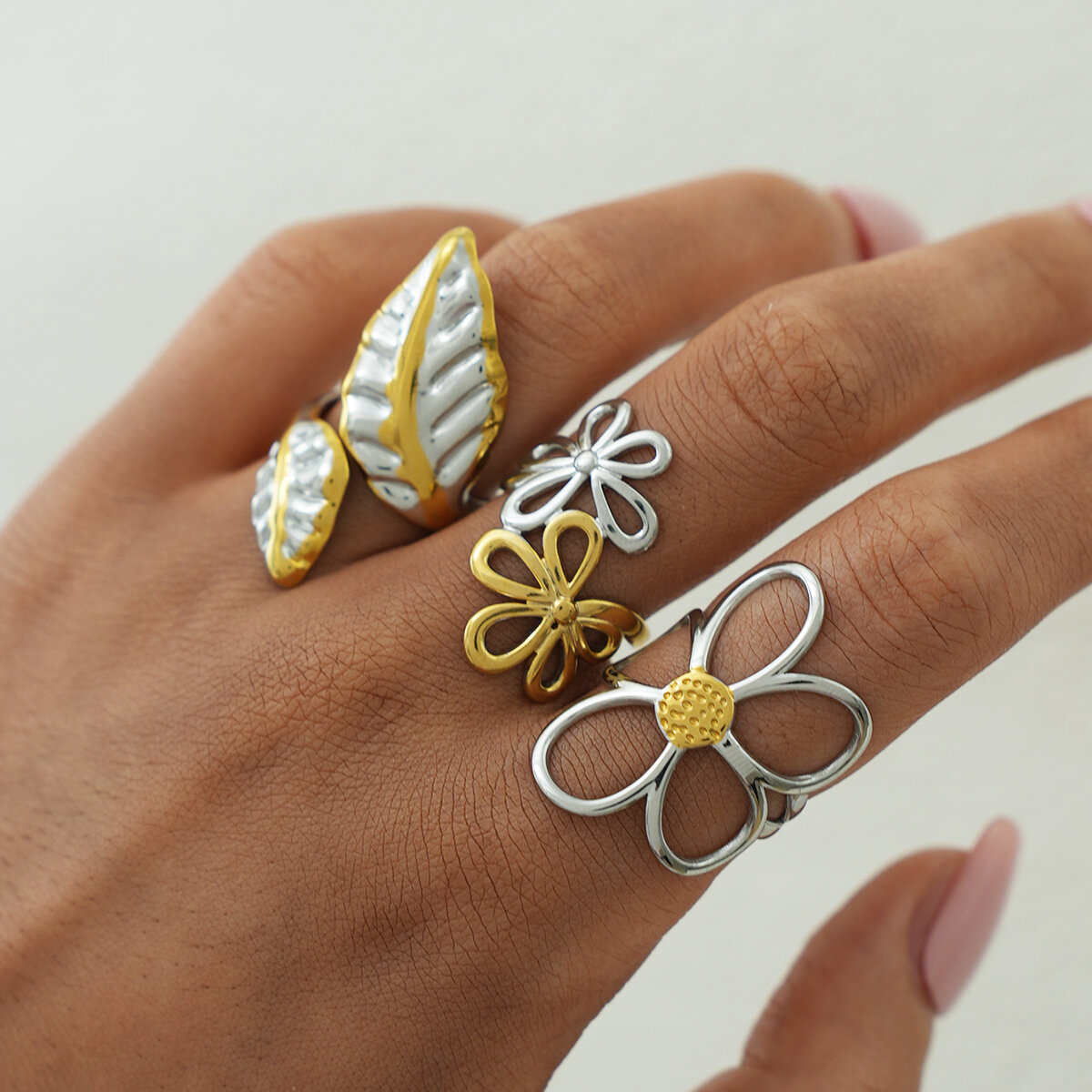 1 Piece Flower Plant Stainless Steel Waterproof  Gold Color Women‘s Statement Rings Picture9