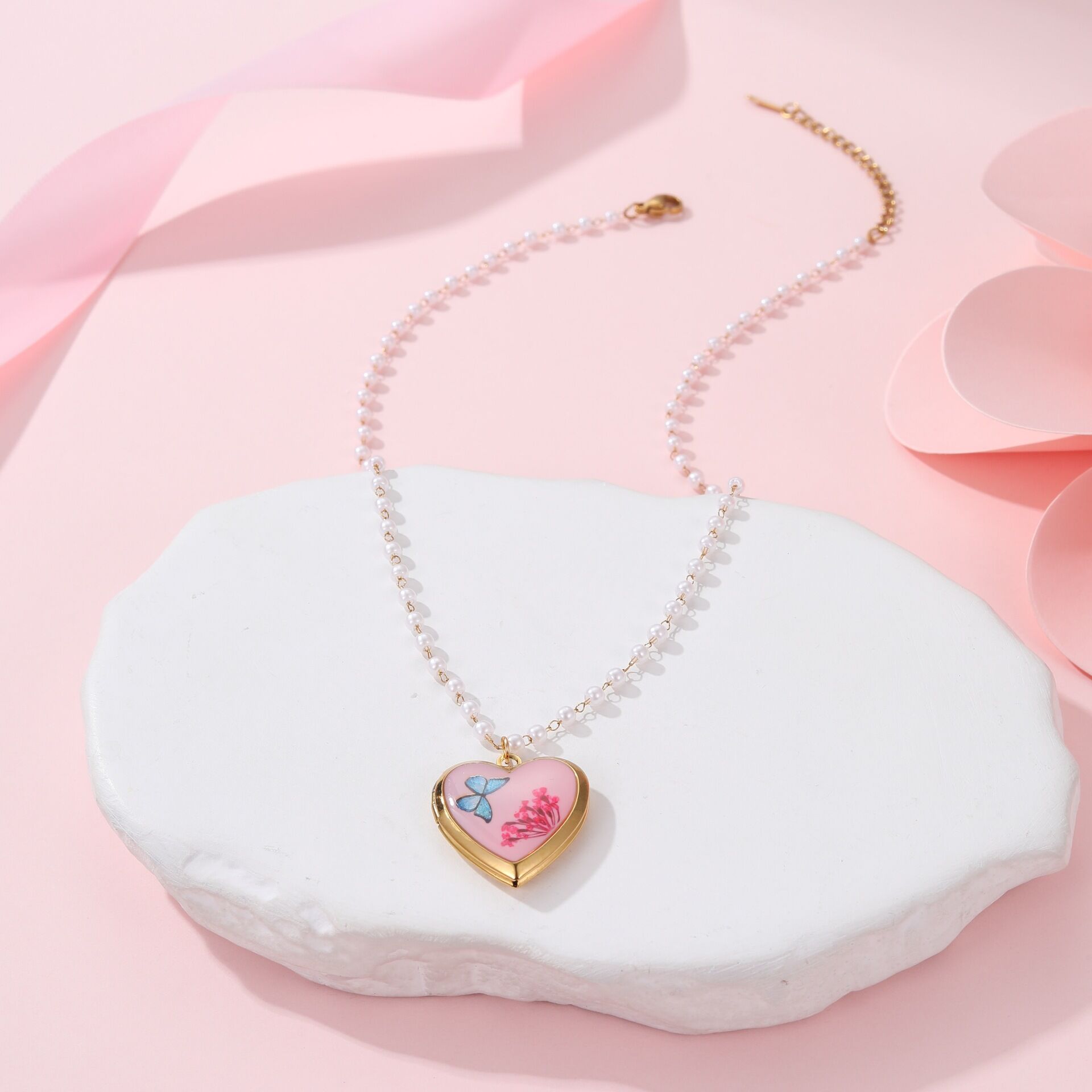 1 Piece  Sweet Flower Heart Stainless Steel Waterproof   Gold Color  Women's Pendant Necklaces h5 Picture4