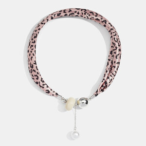 1 Piece Retro Leopard Fabric Pendant Necklace h5