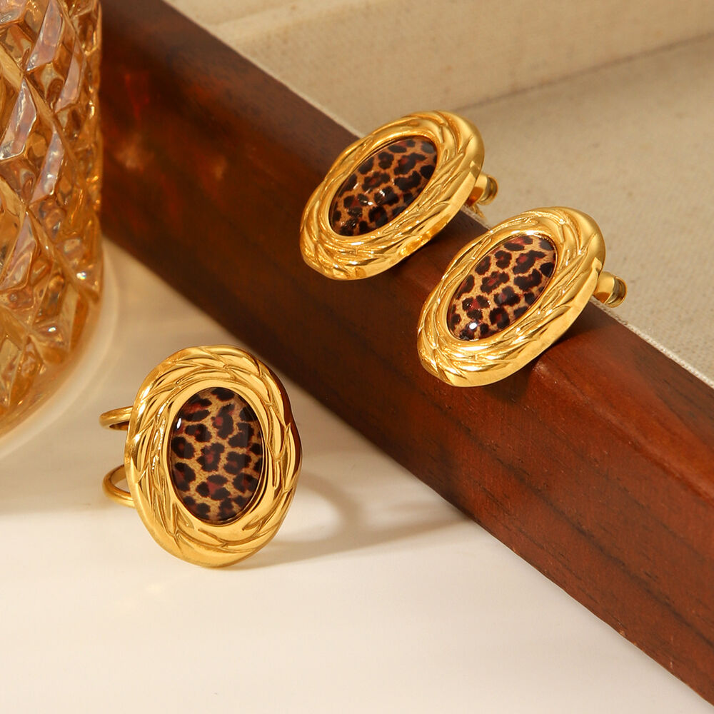1 Paar Ohrstecker aus wasserfestem Edelstahl mit Leopardenmuster in Goldfarbe h5Bild5