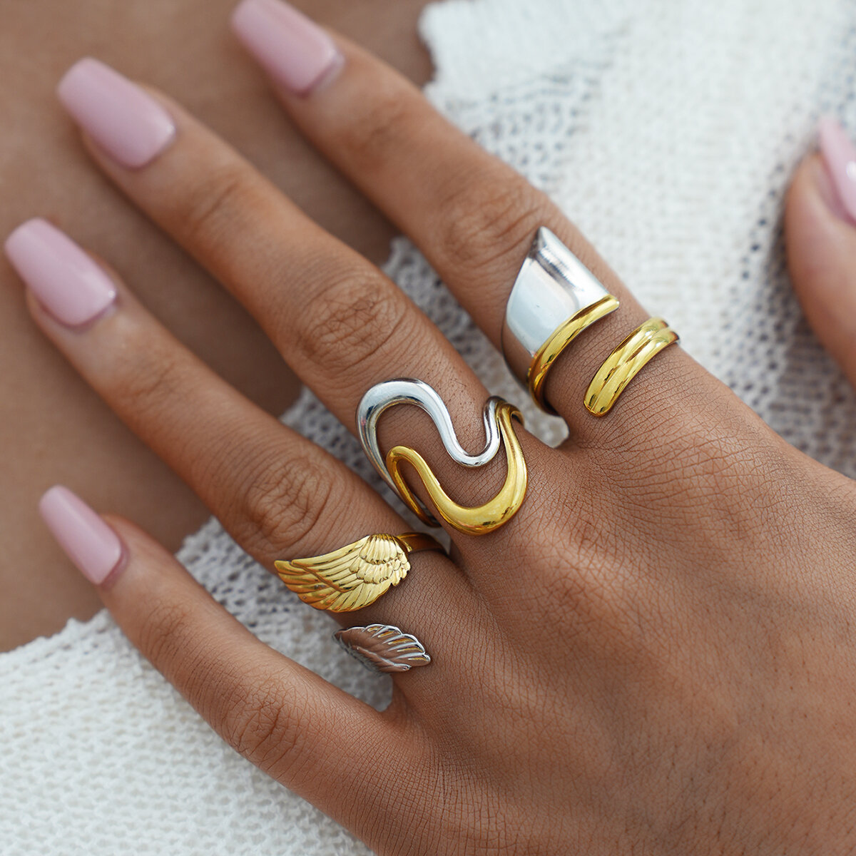 1 Piece Retro Mixed Gold Color And Silver Colors Wings Stainless Steel Waterproof  Women's Statement Rings h5 Picture5