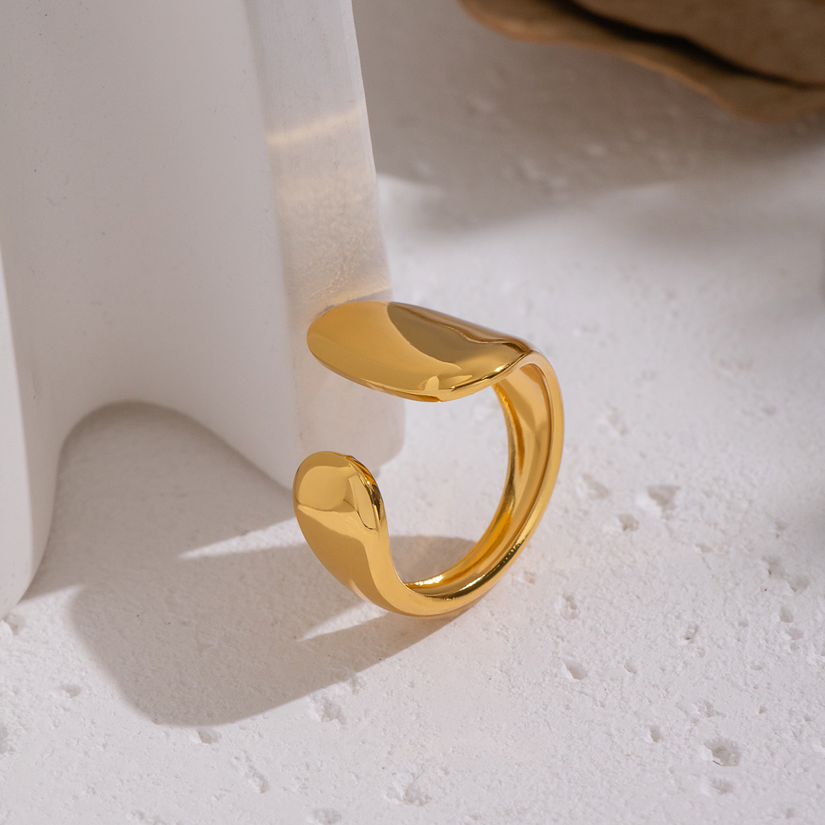 1 Piece Irregular Shape Stainless Steel Waterproof Gold Color Minimalist Ring 2