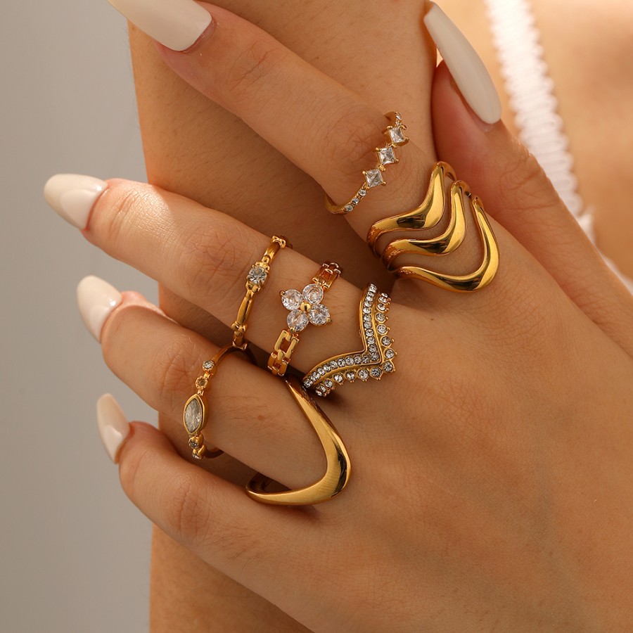 1 Piece Stainless Steel Waterproof Gold Color Minimalist Ring h5 Picture3