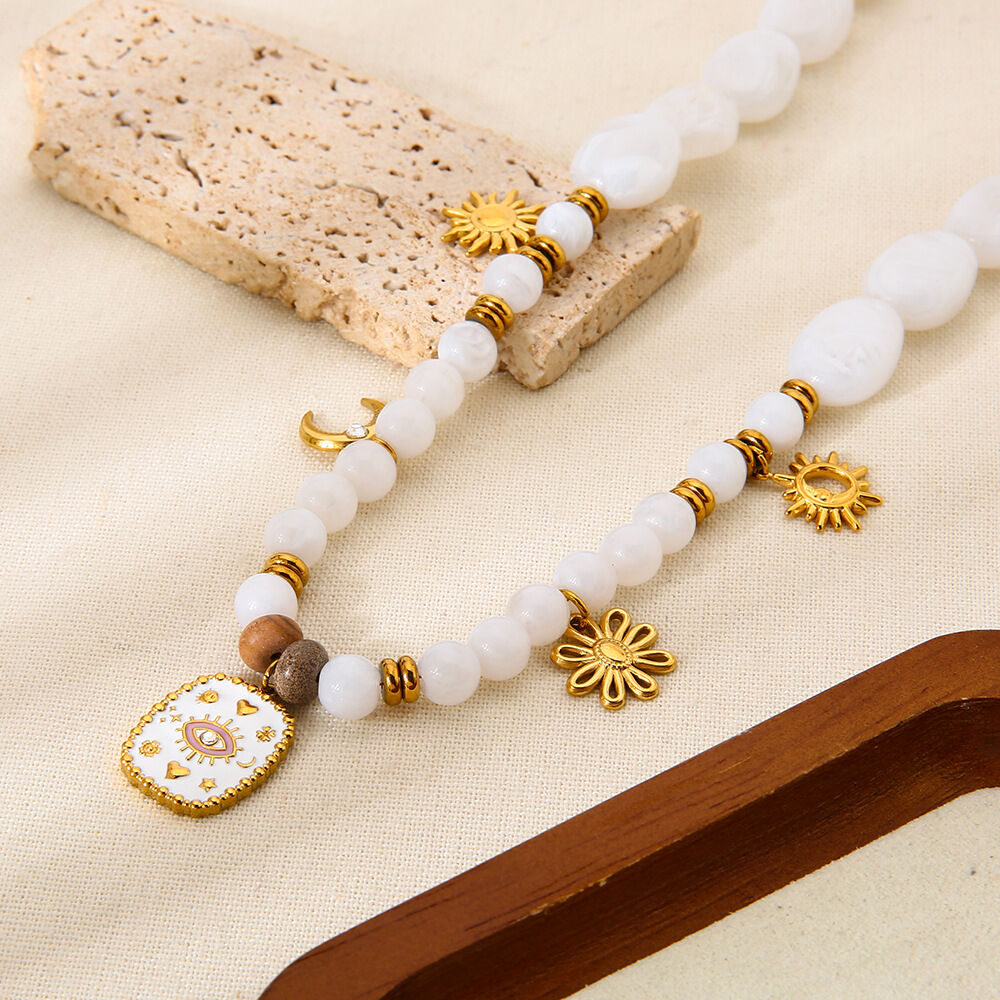 1 Piece  Retro Devil's Eye Sun Beads Acrylic  Gold Color  Women's Pendant Necklaces 2