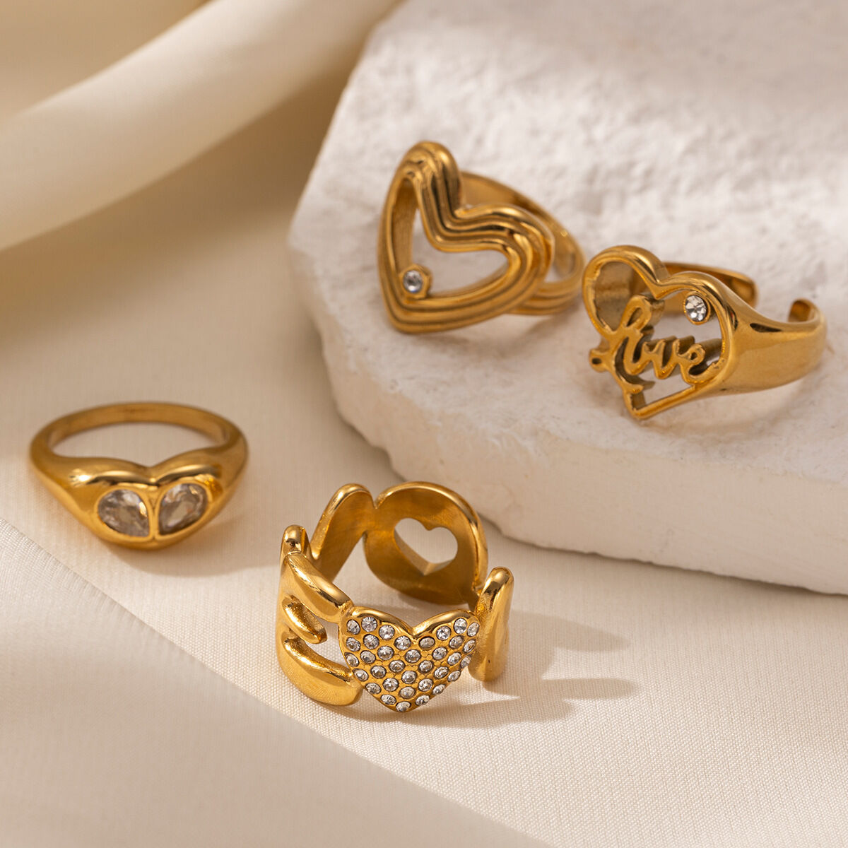 1 Piece Heart Stainless Steel Waterproof  Gold Color Statement Ring h5 Picture2
