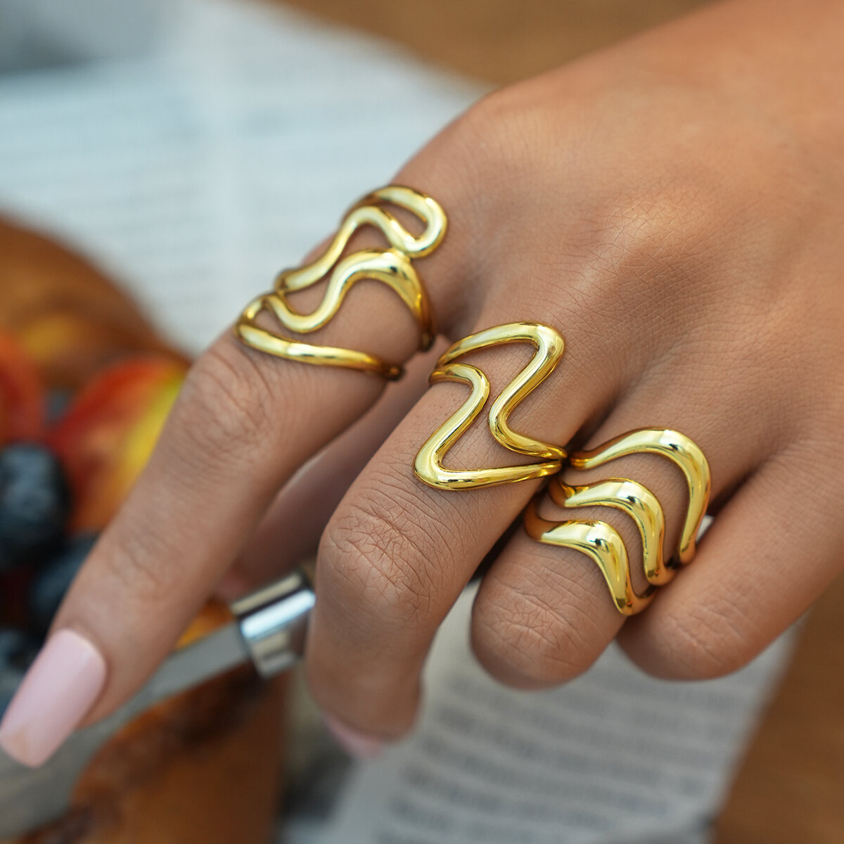 1 Piece Simple  Daily Irregular Shape Stainless Steel Waterproof  Gold Color Women's Statement Rings Picture3