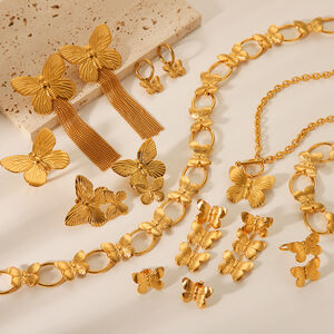 Set di collane da donna color oro impermeabili in acciaio inossidabile a forma di farfalla, 1 pezzo h5 Immagine4