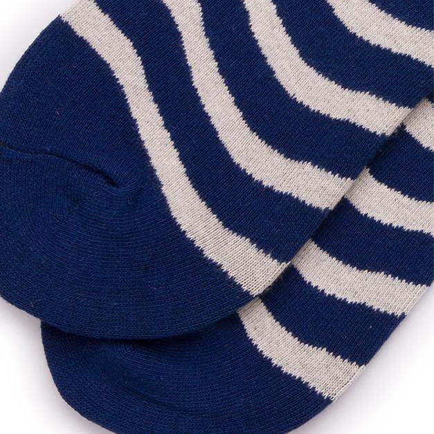 1 Pair Classic Stripe Cotton Women's Mid-Calf Socks Picture4