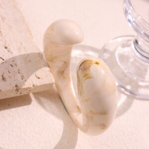 1 Piece Irregular Shape Gradient Color Resin Cuff Bracelet h5