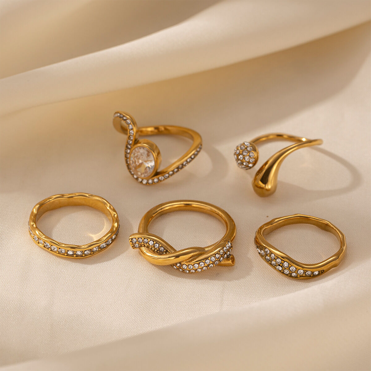 1 Piece Line Shape Stainless Steel Waterproof Gold Color Zircon Gemstone Ring