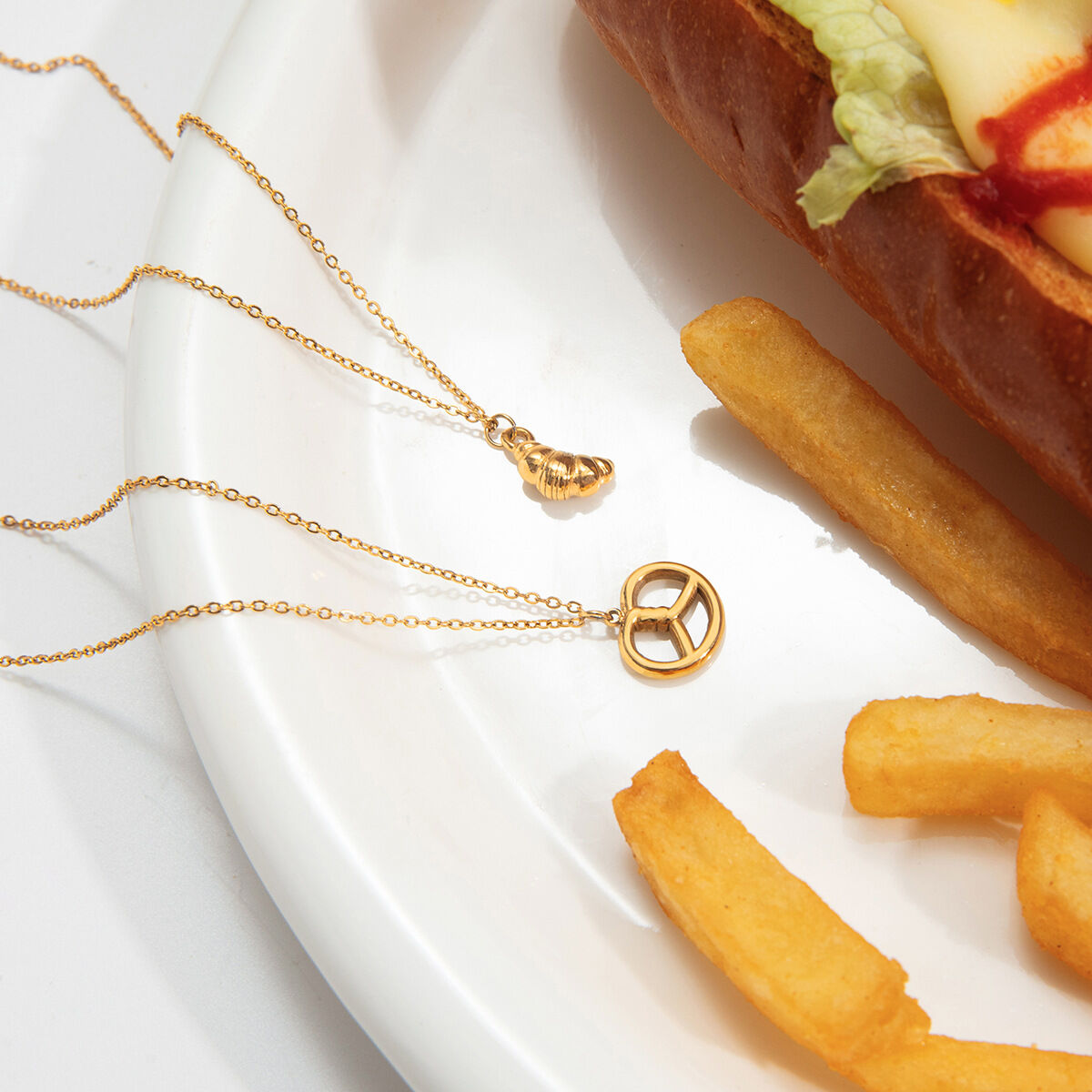 1 Piece Cute Croissant Stainless Steel Waterproof Gold Color Women's Pendant Necklaces Picture5