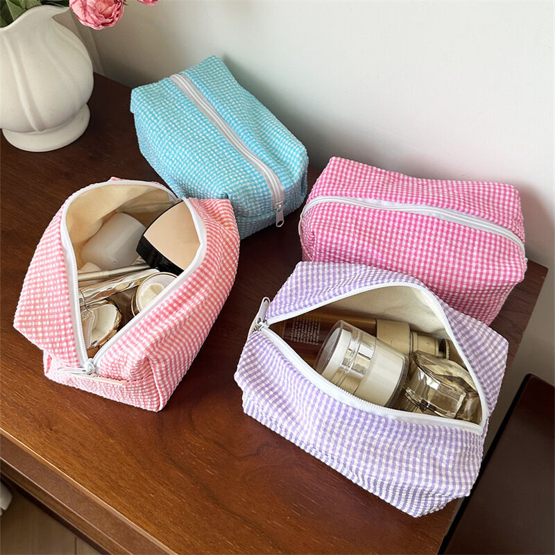 1 Piece Simple Classic Lace - trimmed Checkered Large Polyester Women's Makeup Bags 2