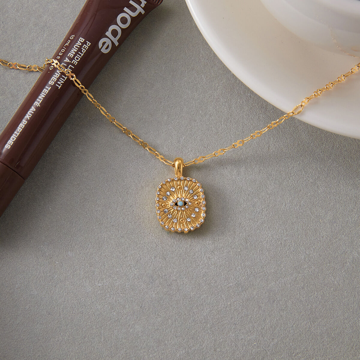 1 Piece Sophisticated Devil's Eye Stainless Steel Waterproof Gold Color Women's Pendant Necklaces Picture5