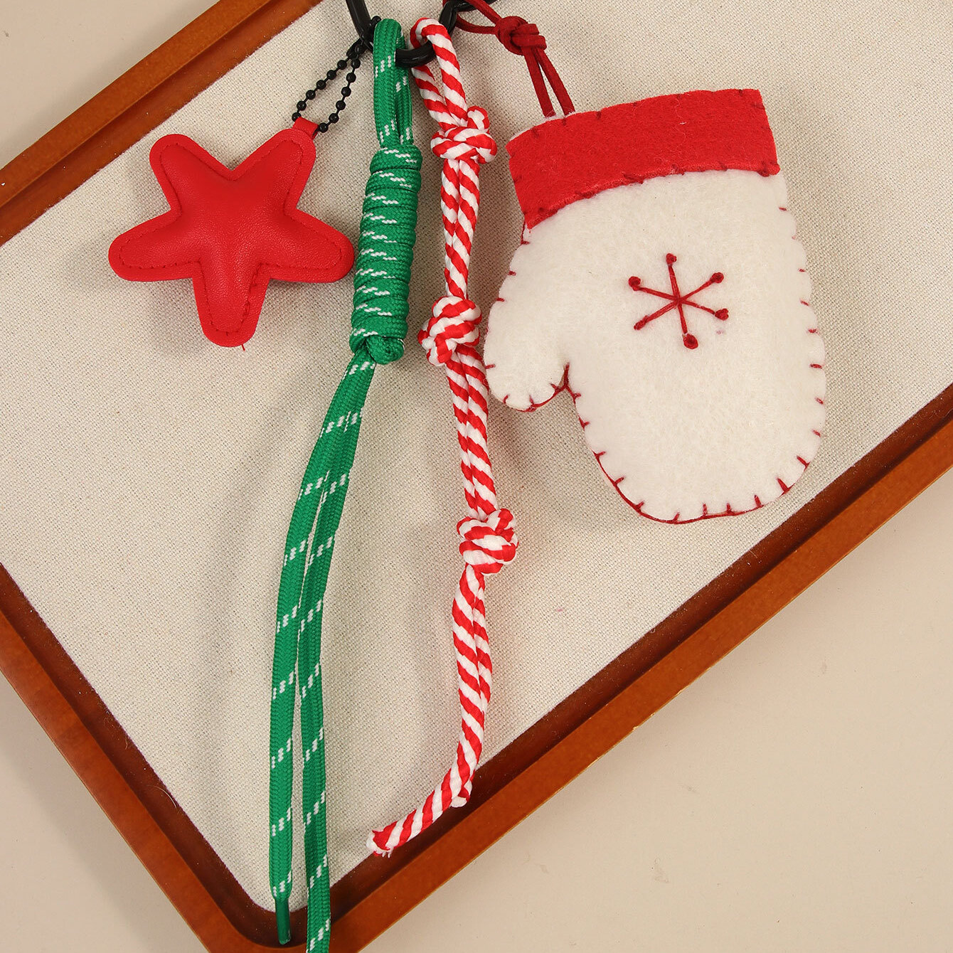 Weihnachtshandschuhe Bild5