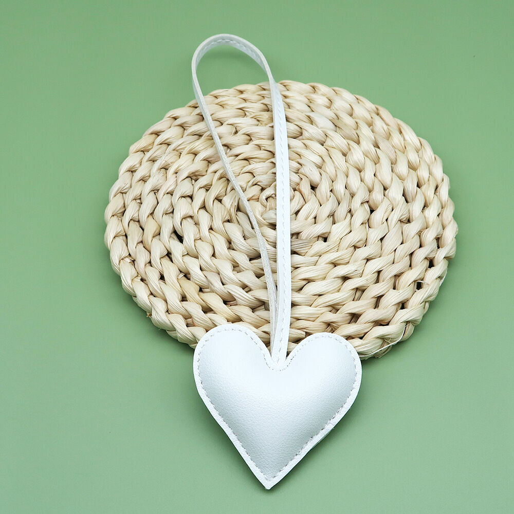 1 Piece Heart PU Bag Charm 