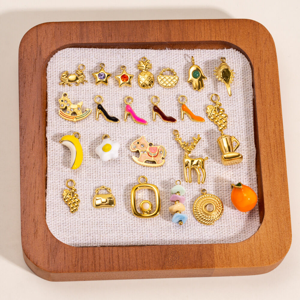 1 Piece DIY Cute High Heels Fruit Stainless Steel Waterproof  Gold Color  Women's Pendants h5 Picture4