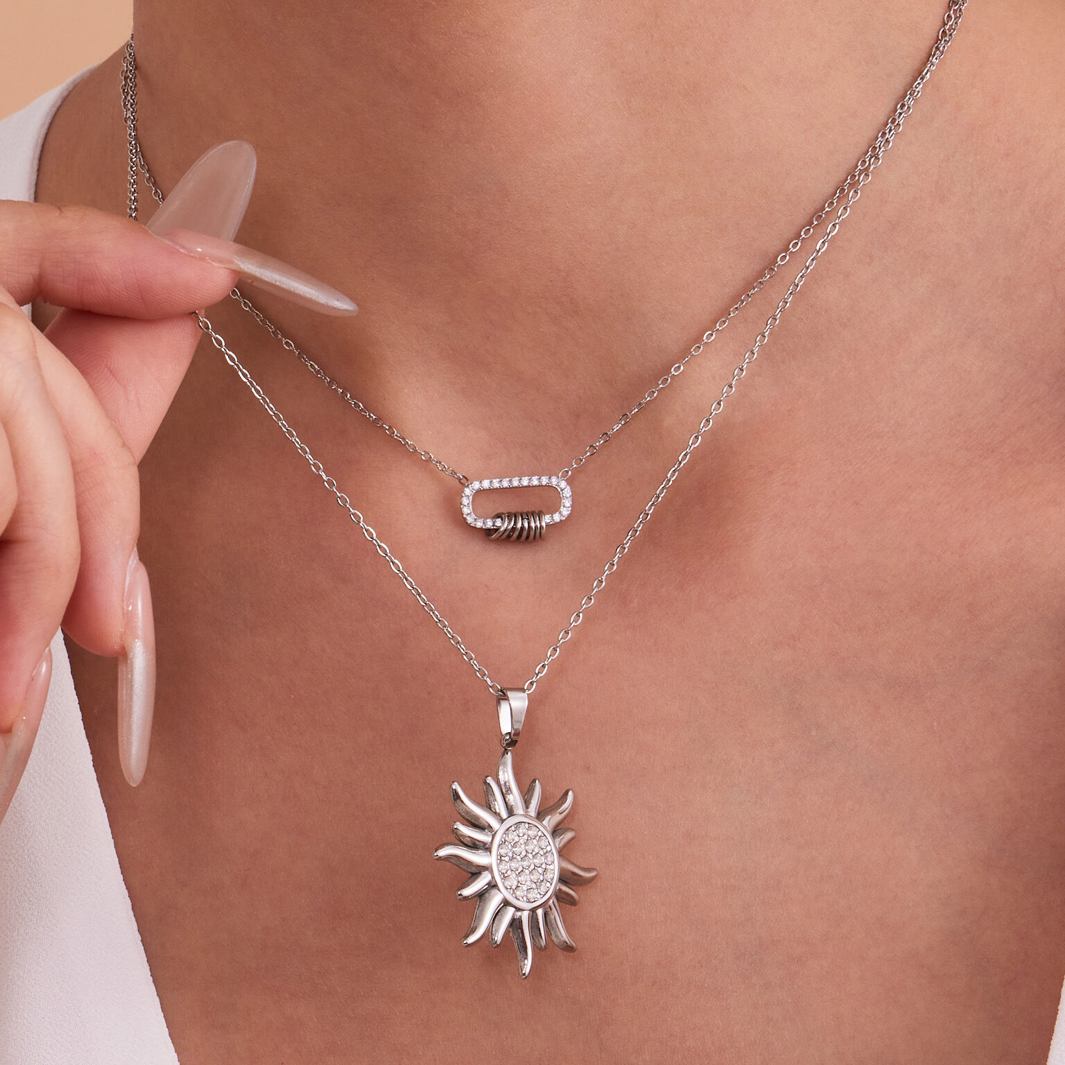 1 Piece Classic Sun Stainless Steel Waterproof Gold Color Zircon Women's Pendant Necklaces Picture3
