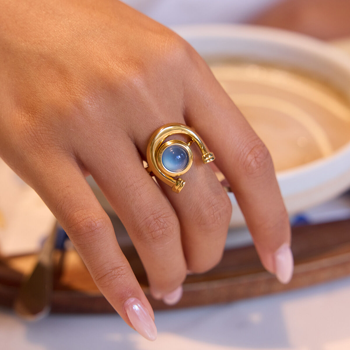 1 Piece Blue Resin Circle Stainless Steel Waterproof Gold Color Statement Rings Picture2