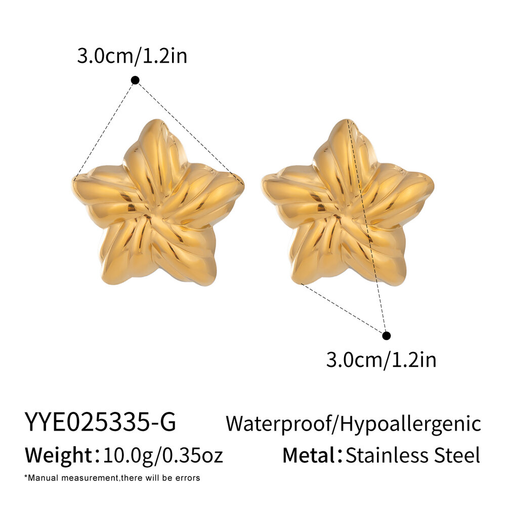 1 paire de boucles d'oreilles à clous en acier inoxydable doré et imperméable, motif floral.