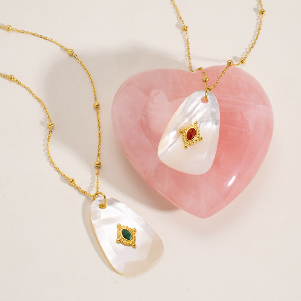 1 Piece  Elegant Irregular Shape Natural Stones Women's Pendant Necklaces