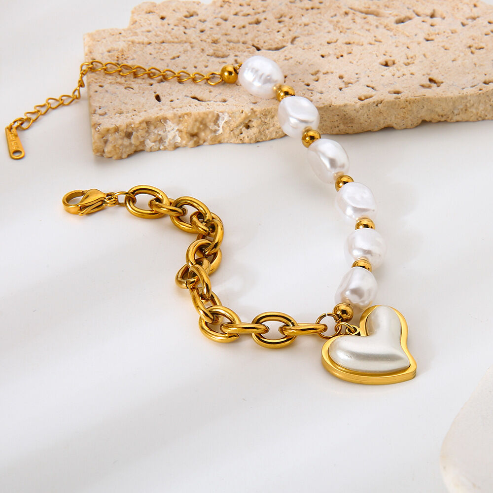 1 Piece  Sweet Irregular Shape Heart Chain Stainless Steel Waterproof  Women's Charm Bracelets Picture3