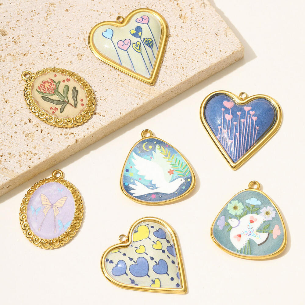 1 Piece Romantic Heart Stainless Steel Waterproof Gold Color Women's Pendants Picture4