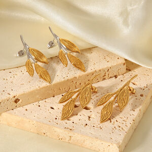 1 Pair Simple Leaf Stainless Steel Waterproof Gold Color Women's Stud Earrings h5 Picture4