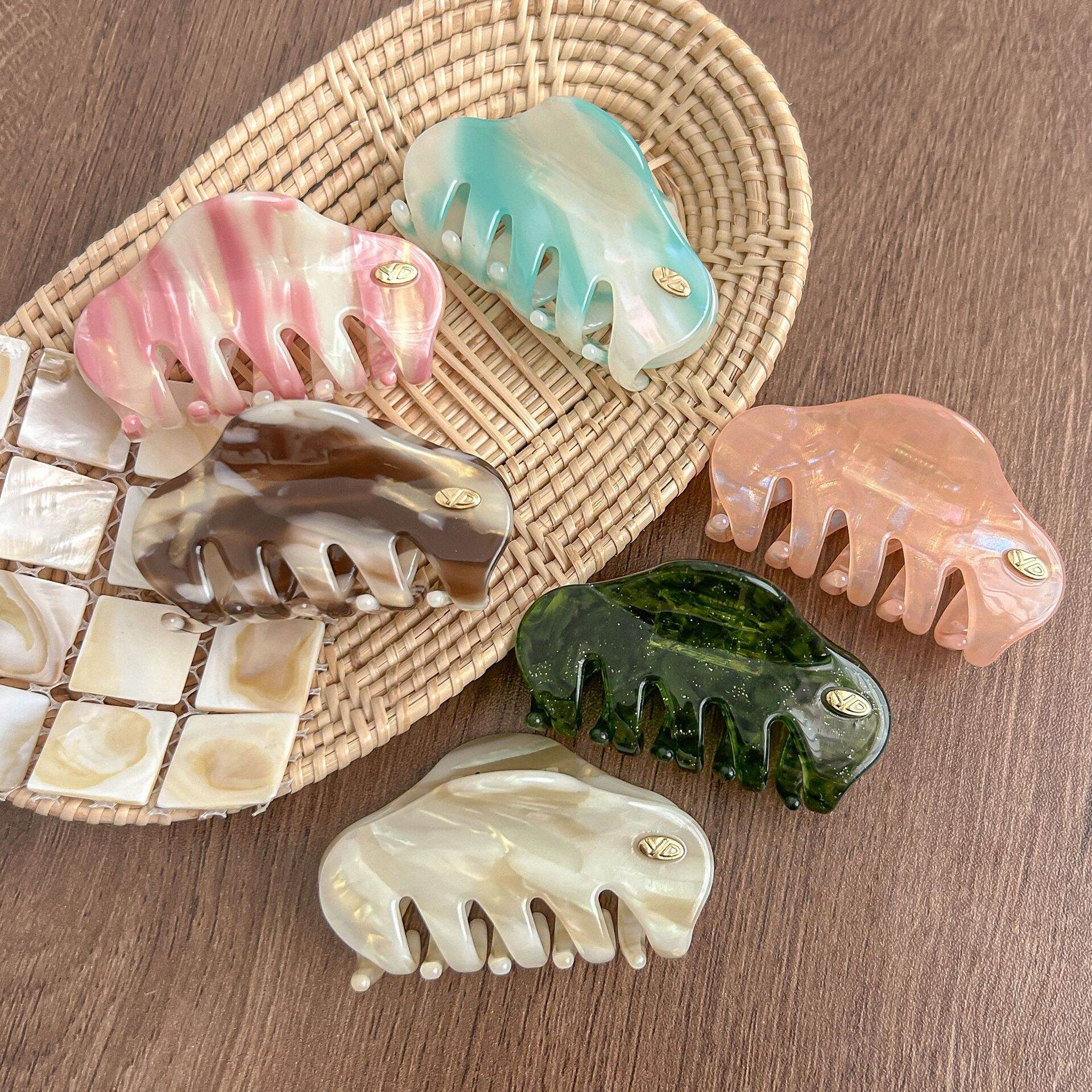 Simple Series Casual Gradient Color Acetate Women's Hair Claws
