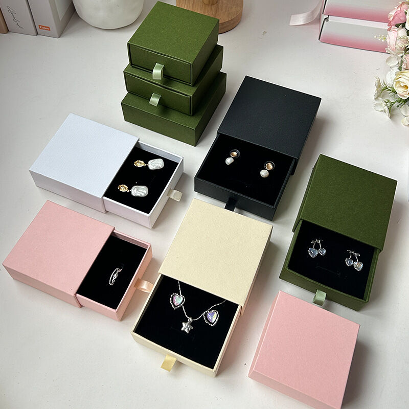 Solid Color Paper Jewelry Box Customized Logos Available