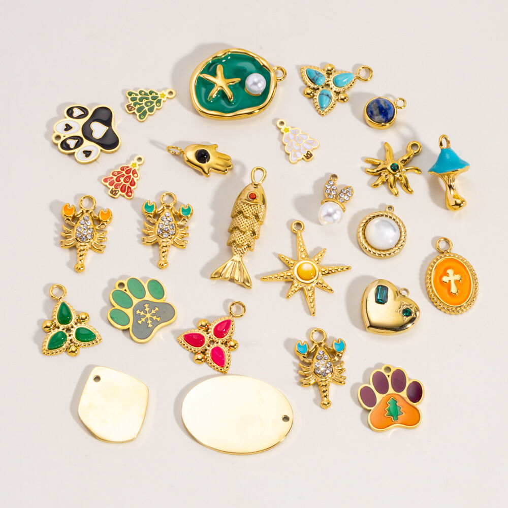 1 pieza DIY Mini Fruit Christmas Acero inoxidable impermeable color dorado colgantes para mujer