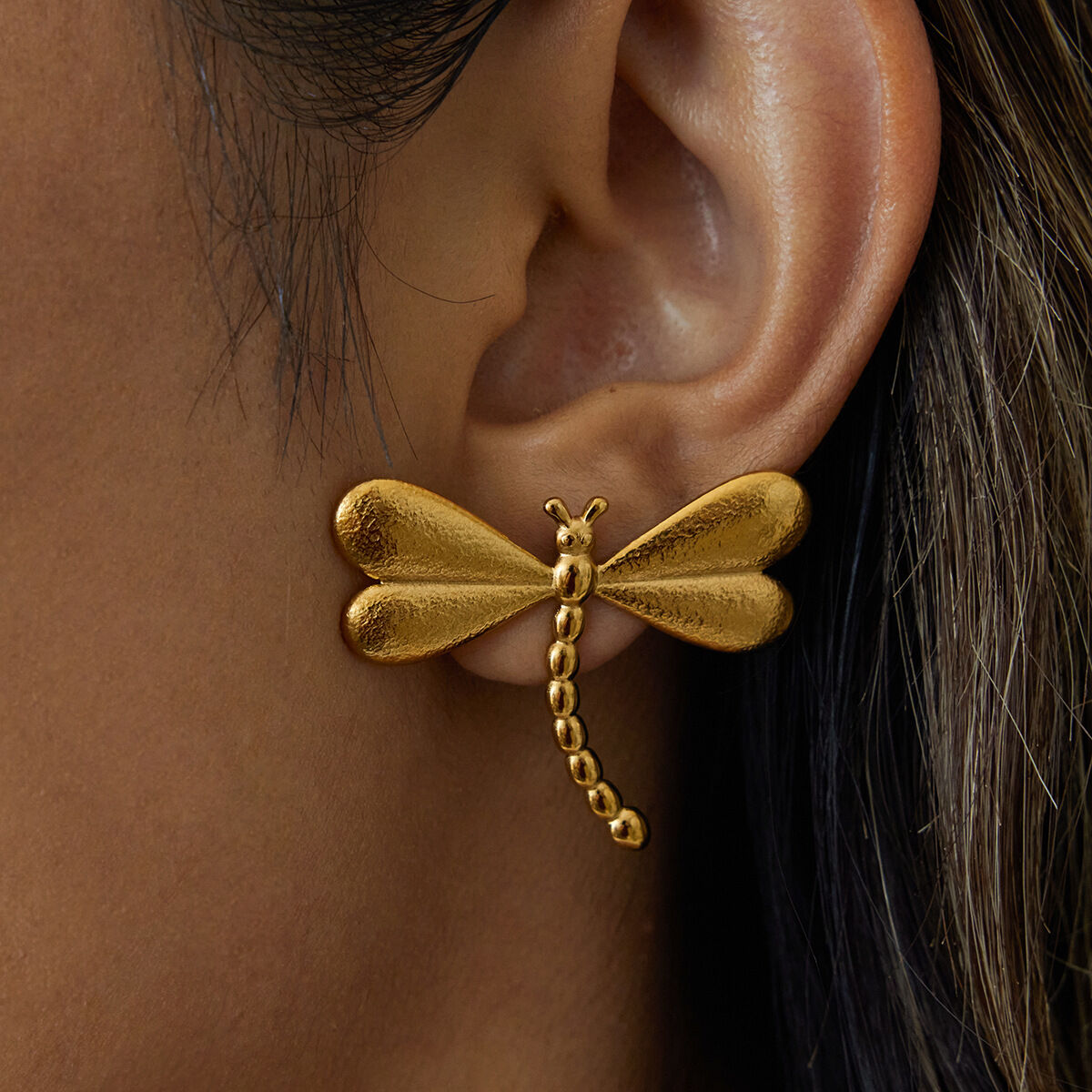 1 Pair Gorgeous Dragonfly Stainless Steel Waterproof Gold Color Women's Stud Earrings 2
