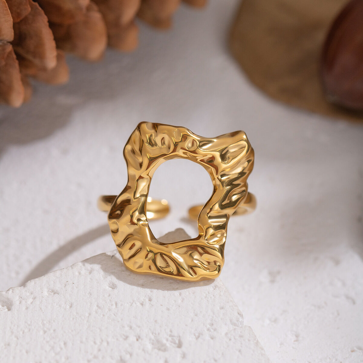 1 Piece Irregular Shape Hollowed-out Stainless Steel Waterproof Gold Color Statement Ring Picture4