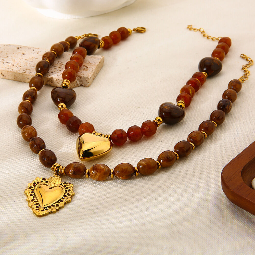 1 Piece Retro Heart Beads Acrylic  Gold Color  Women's Pendant Necklaces