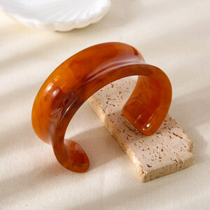 1 Piece Casual Gradient Color Resin Women's Cuff Bracelets h5 Picture6
